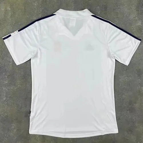 חולצת רטרו ריאל מדריד בית 2002-Strikers